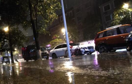 下大雨是否淋濕了你身上的電子產(chǎn)品？